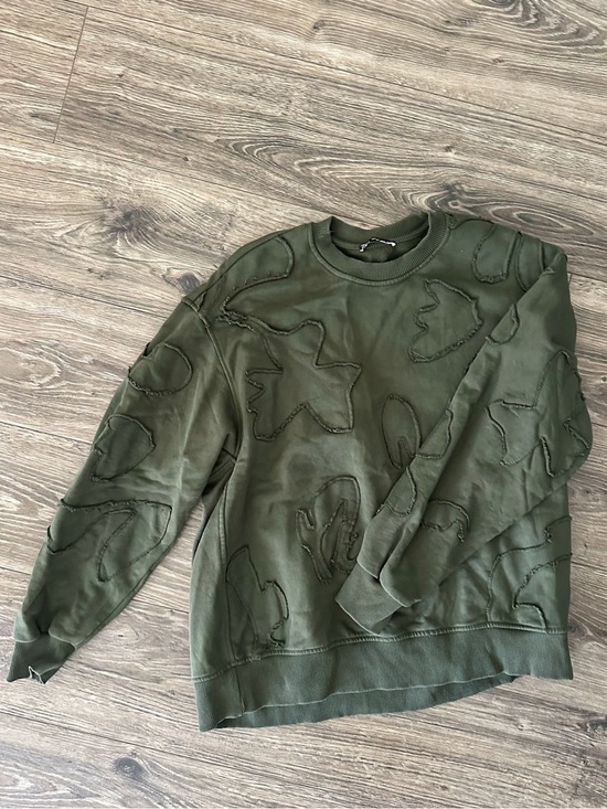 Zara Tops - Zara Olive Green Appliqué Crewneck Sweatshirt